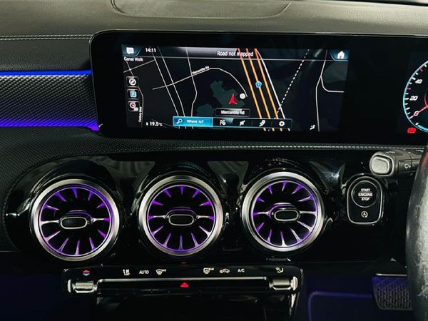 2021-Mercedes-Benz-CLA-200-Progressive-Auto image:8