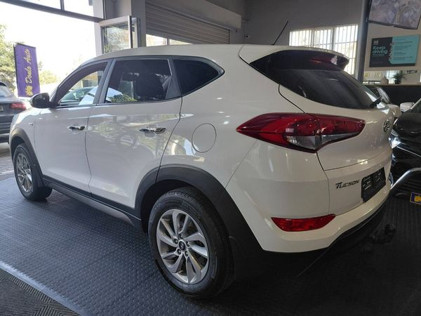 2019-Hyundai-Tucson-20-Premium-Auto image:1