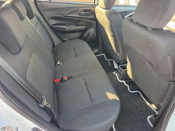 2025-Suzuki-Swift-12-GL-Auto image:12