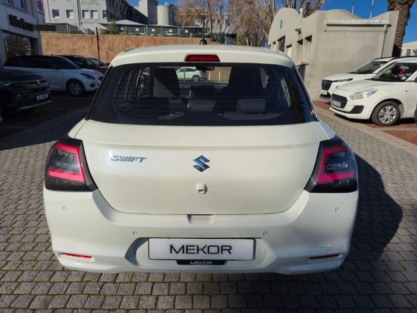 2025-Suzuki-Swift-12-GL-Auto image:3