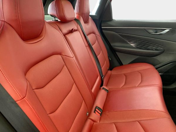 2023-BAIC-X55-15T-Premium-Auto image:9