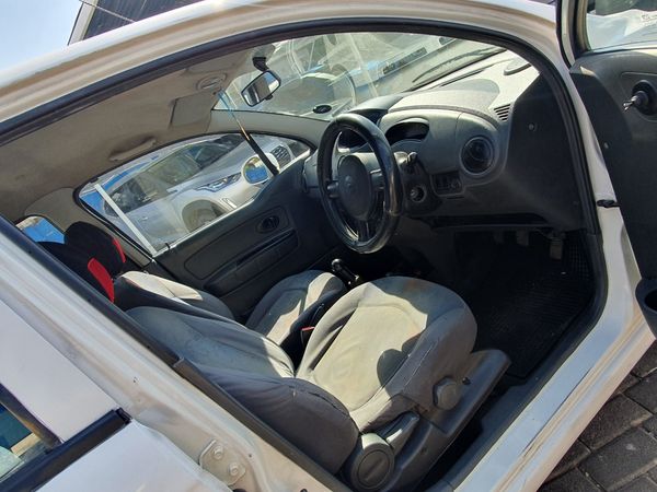 2010-Chevrolet-Spark-CHEVROLET-SPARK-10 image:6
