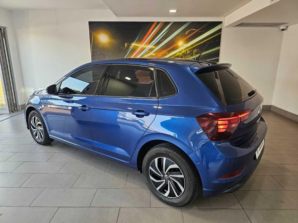 2024-Volkswagen-Polo-10-TSI-Life-Auto-DSG image:3