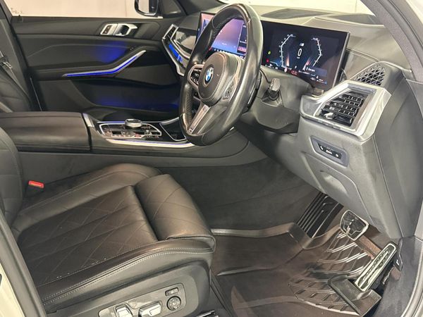 2023-BMW-X5-xDrive30d-M-Sport image:9