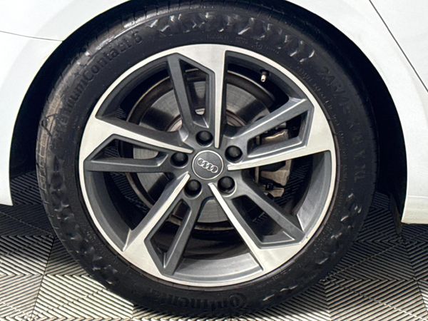 2018-Audi-A4-14-TFSI-Sport-Auto image:6