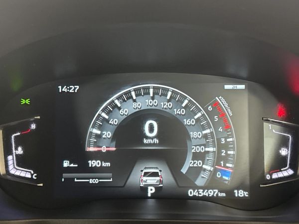2024-Mitsubishi-Pajero-Sport-24D-4x4-Auto image:2