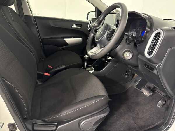 2022-Kia-Picanto-10-Street-Auto image:6