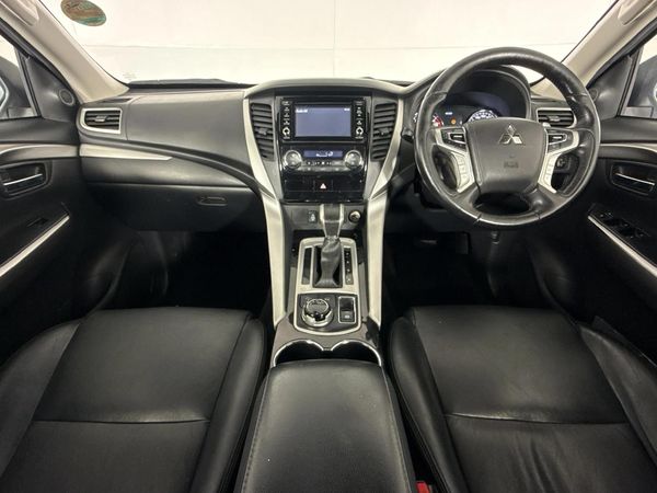 2017-Mitsubishi-Pajero-Sport-24D-4x4-Auto image:1