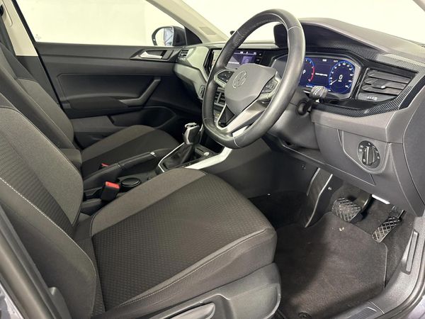 2022-Volkswagen-Taigo-10-TSI-Life-Auto image:9