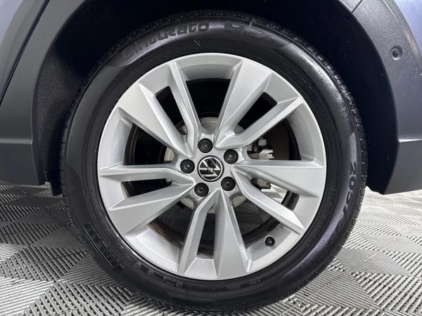 2022-Volkswagen-Taigo-10-TSI-Life-Auto image:6