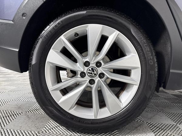 2022-Volkswagen-Taigo-10-TSI-Life-Auto image:7