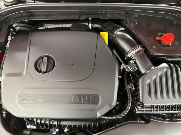 2019-MINI-Hatch-One-15T-Auto image:11
