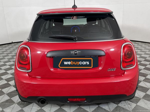 2019-MINI-Hatch-One-15T-Auto image:16