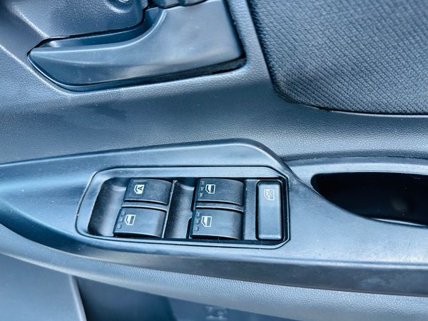 2018-Toyota-Avanza-15-SX image:6