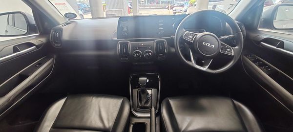 2023-Kia-Sonet-15-EX image:9