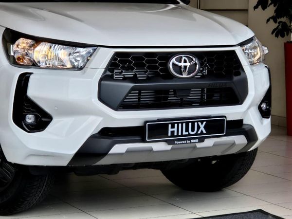2026-Toyota-Hilux-24-GD-6-Raised-Body-Raider-Extended-Cab image:1