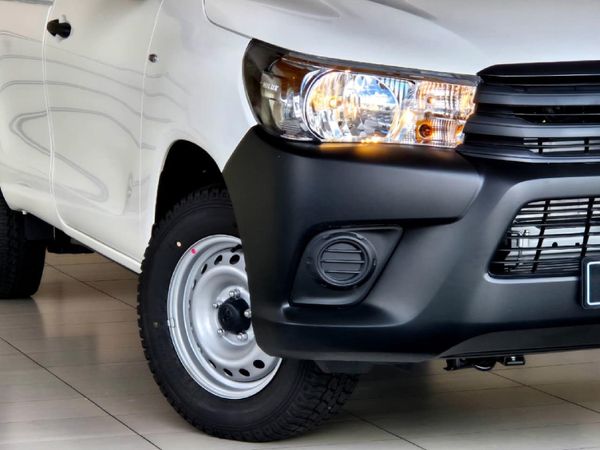 2026-Toyota-Hilux-20-VVTi-Single-Cab image:5