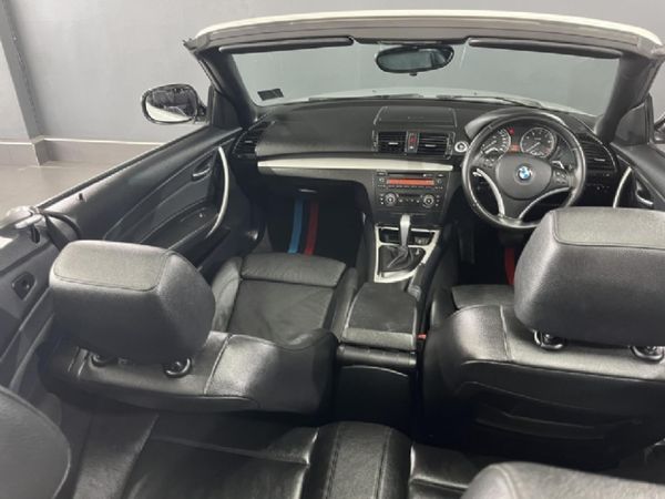 2011-BMW-1-Series-125i-Convertible-Auto image:10