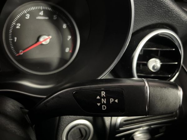 2018-Mercedes-Benz-C-Class-C-200-AMG-Line-Auto image:10