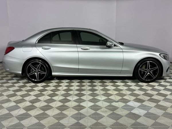 2018-Mercedes-Benz-C-Class-C-200-AMG-Line-Auto image:16