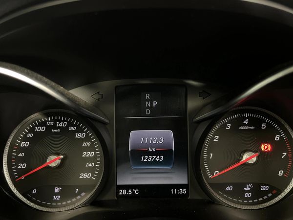 2018-Mercedes-Benz-C-Class-C-200-AMG-Line-Auto image:2