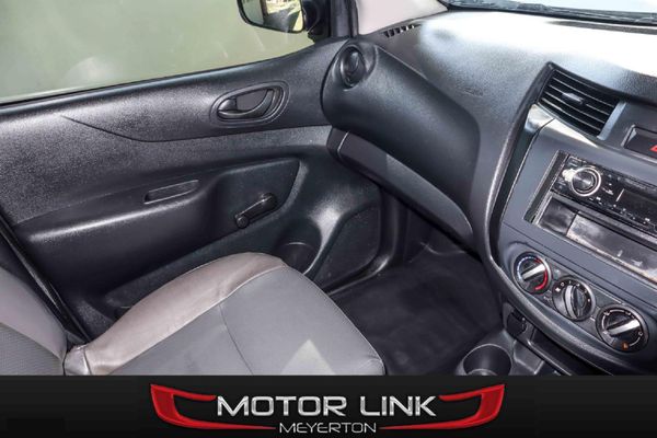 2023-Nissan-Navara-25-DDTi-XE-Single-Cab image:16