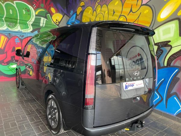 2022-Hyundai-Staria-22d-Elite-Auto image:10