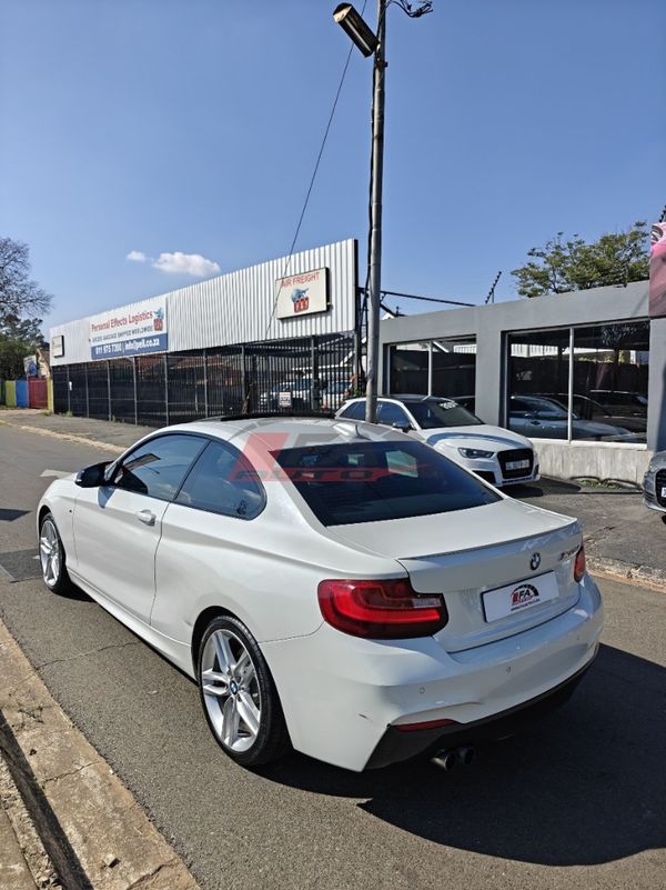 2016-BMW-2-Series-220d-Coupe-M-Sport-Auto image:3