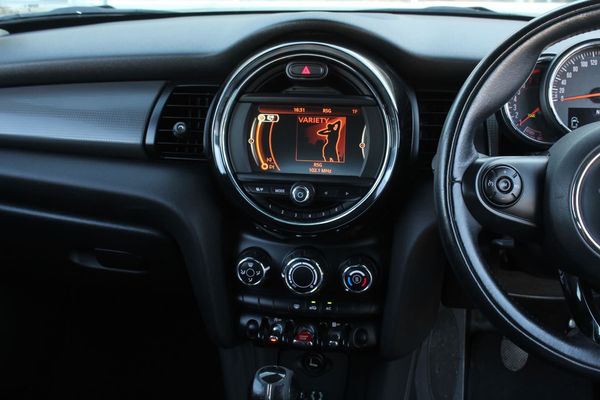 2014-MINI-Hatch-93000km image:15