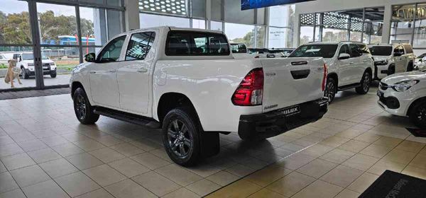 2026-Toyota-Hilux-24-GD-6-Raised-Body-Raider-Double-Cab image:2