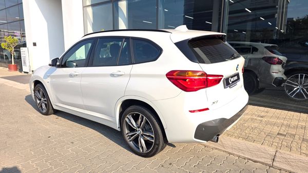 2019-BMW-X1-sDrive18i-M-Sport-Auto image:3