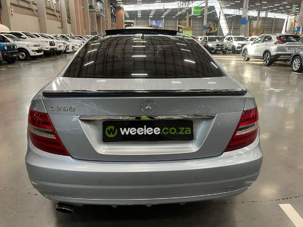 2013-Mercedes-Benz-C-Class-C-250-BE-Coupe-Auto image:3