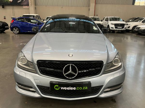 2013-Mercedes-Benz-C-Class-C-250-BE-Coupe-Auto image:7