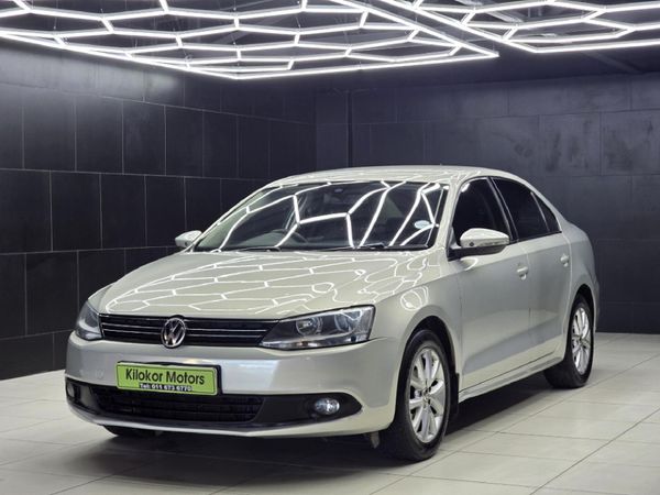2011-Volkswagen-Jetta-VI-16-TDI-Comfortline image:2