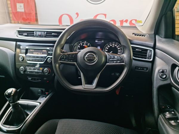 2018-Nissan-Qashqai-12T-Visia image:17