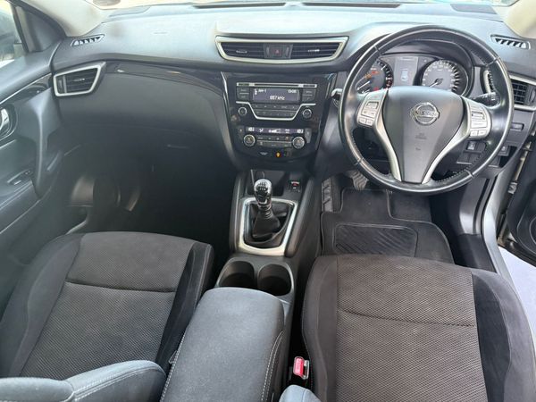 2015-Nissan-Qashqai-16-dCi-Acenta-AWD image:5