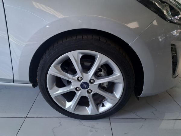 2019-Ford-Fiesta-10-EcoBoost-Titanium-5-dr image:12