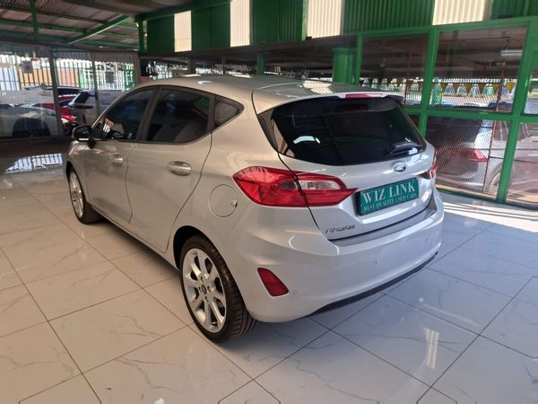 2019-Ford-Fiesta-10-EcoBoost-Titanium-5-dr image:2