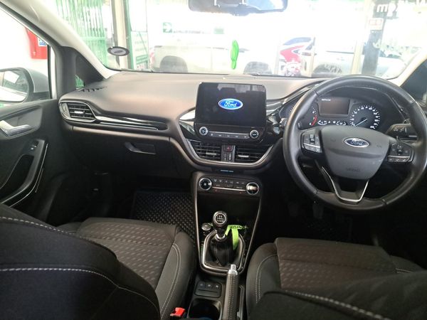 2019-Ford-Fiesta-10-EcoBoost-Titanium-5-dr image:8