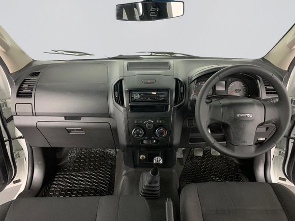 2021-Isuzu-D-Max-250C-Single-Cab image:11