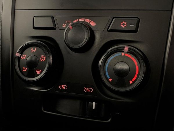 2021-Isuzu-D-Max-250C-Single-Cab image:5