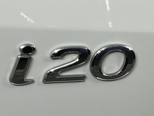 2020-Hyundai-i20-12-Motion image:11