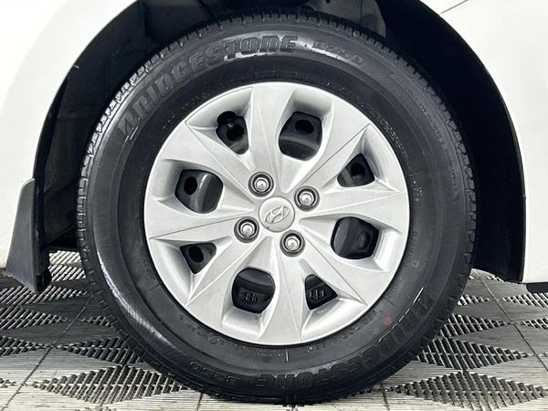 2020-Hyundai-i20-12-Motion image:5