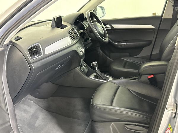 2016-Audi-Q3-20-TDI-quattro-Auto-135kW image:8