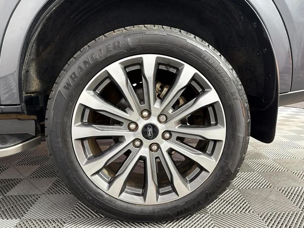 2023-Ford-Everest-30D-V6-Platinum-AWD-Auto image:6