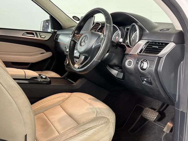 2016-Mercedes-Benz-GLE-250d-4Matic image:9