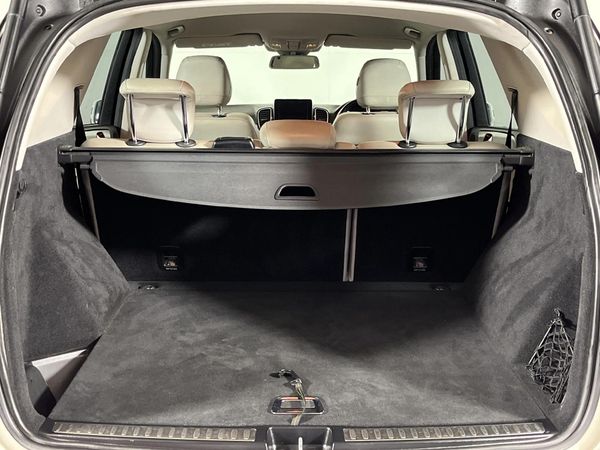 2016-Mercedes-Benz-GLE-250d-4Matic image:13