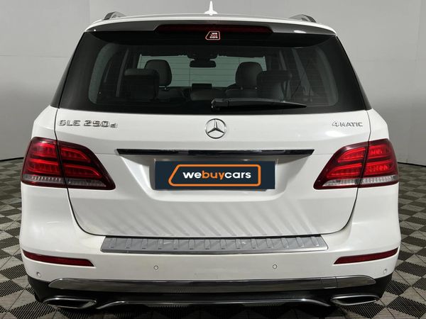 2016-Mercedes-Benz-GLE-250d-4Matic image:17