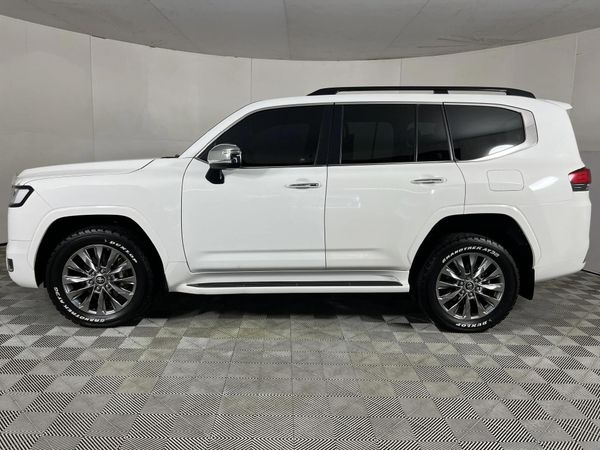 2023-Toyota-Land-Cruiser-300-V6-33-D-ZX image:20