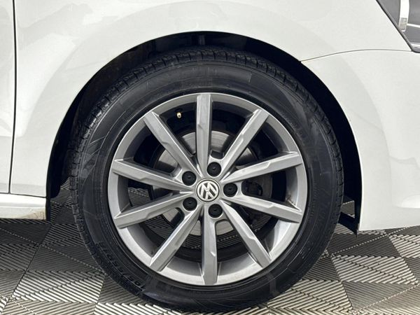 2021-Volkswagen-Polo-Vivo-14-Mswenko-5-dr image:4